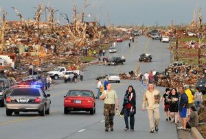 Stati Uniti sotto l'assedio dei tornado: 20 cicloni in poche ore