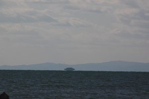 Turchia: enorme Ufo avvistato e fotografato sul Lago di Van