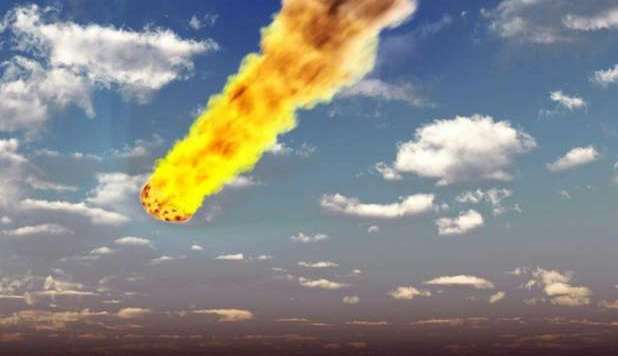 Palla di fuoco nel cielo di Treviso